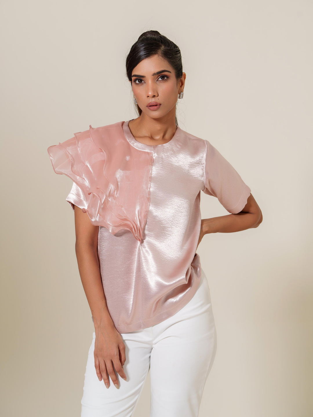 ruban club one sided ruffled top-a chic and elegant statement top featuring an asymmetric ruffle design, perfect for parties and special occasions.