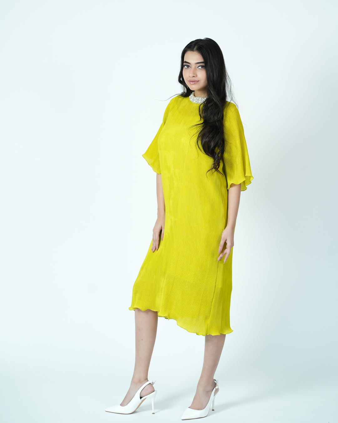 Twinkle -The Pleated Dress with Sleeves