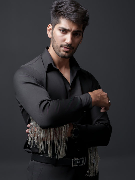 Madonna Men Shirt with Sleeves Hangings