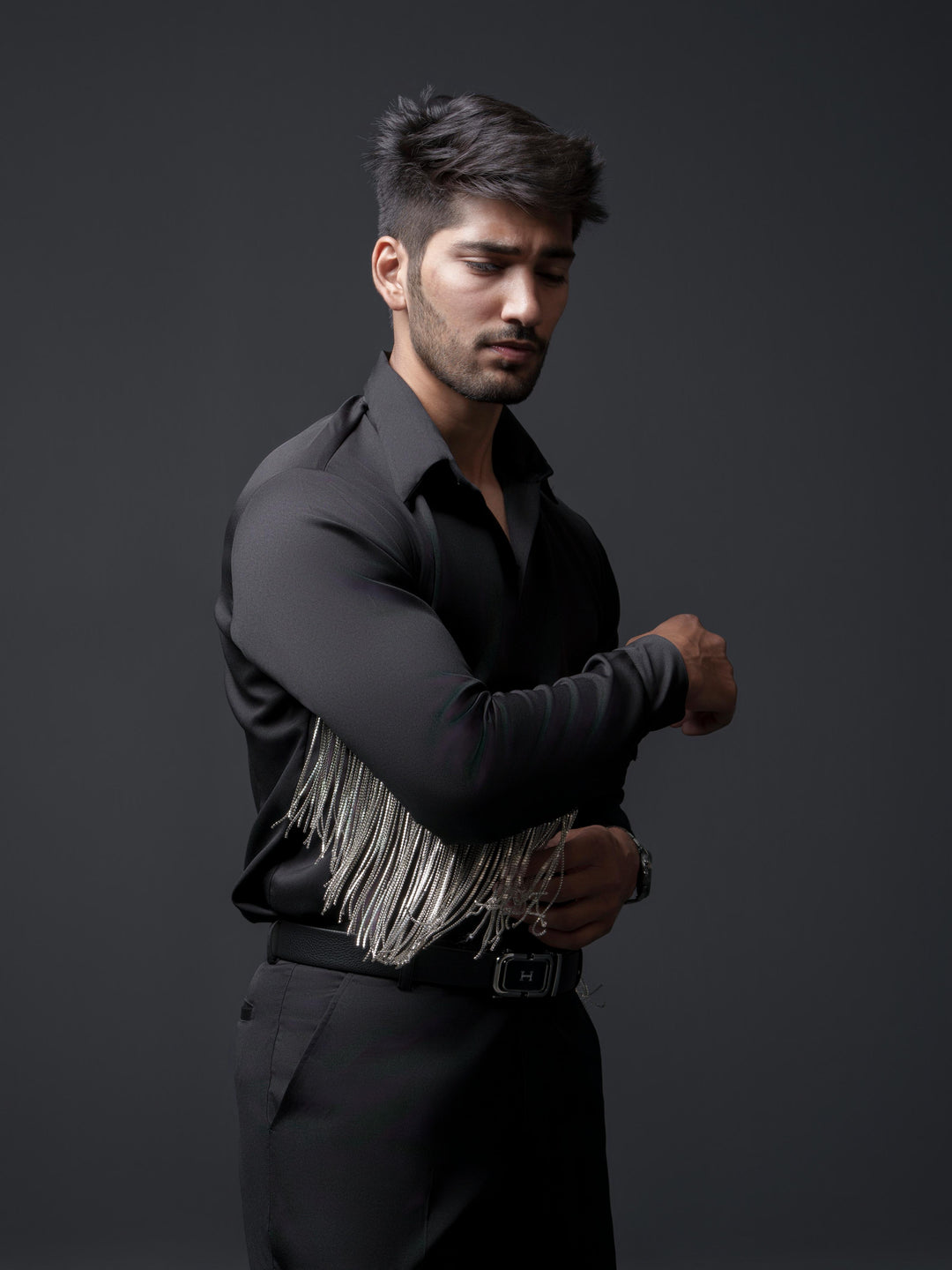 Madonna Men Shirt with Sleeves Hangings