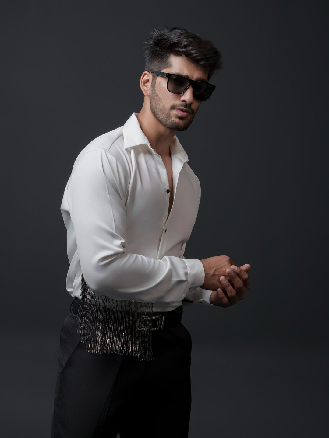 Madonna Men Shirt with Sleeves Hangings