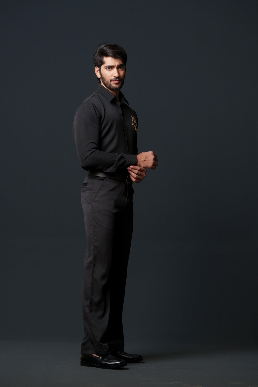 Daniel- Men Black Shirt with a small motif