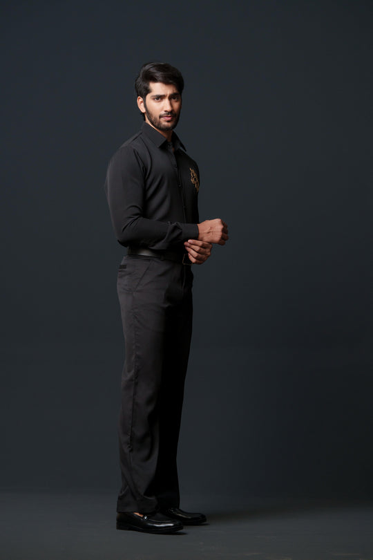 Daniel- Men Black Shirt with a small motif