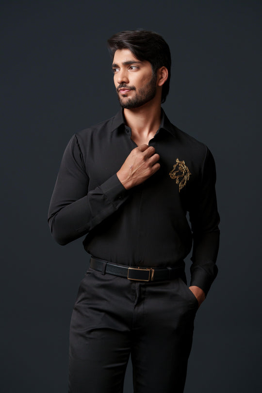Daniel- Men Black Shirt with a small motif