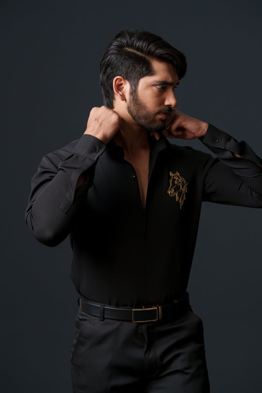 Daniel- Men Black Shirt with a small motif