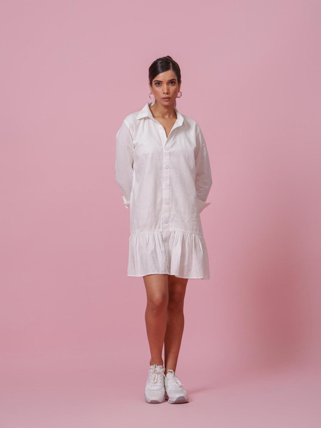 Twitter-Knee Length dress with collars