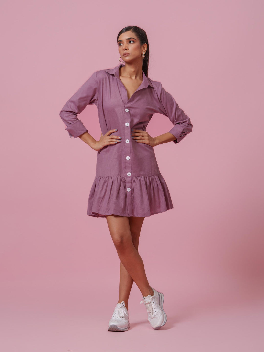 Twitter-Knee Length dress with collars
