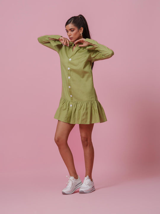 Twitter-Knee Length dress with collars