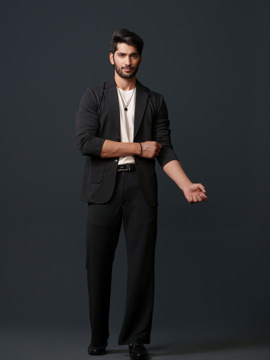 modern alfa co-ord set from the kina, featuring a perfectly tailored fit with a stylish top and matching bottoms. designed for effortless elegance, this set blends comfort and fashion, making it ideal for casual outings, brunch or evening events.