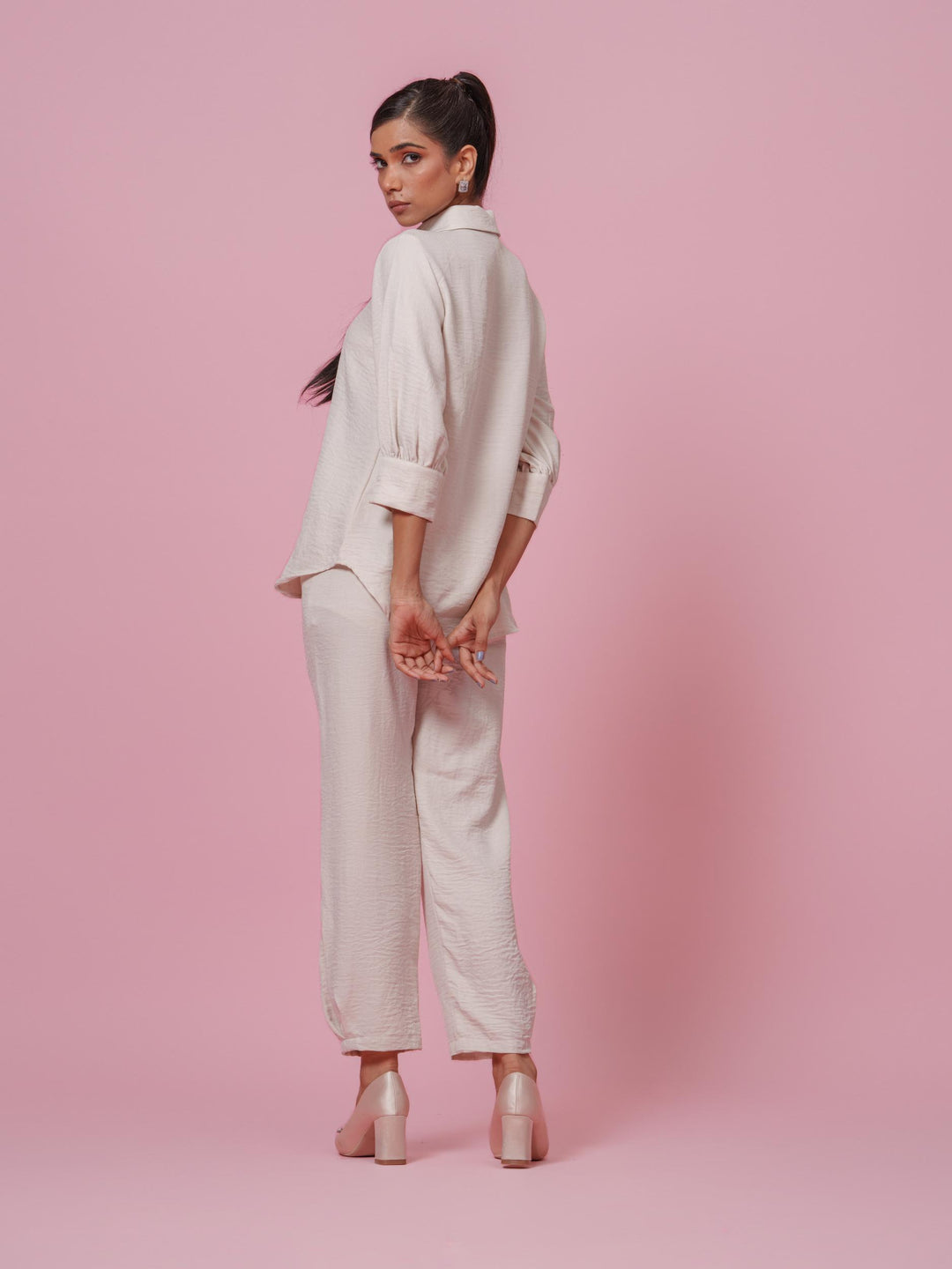 Emma- Premium Linen Hand Embroidered Women Co-Ord Set