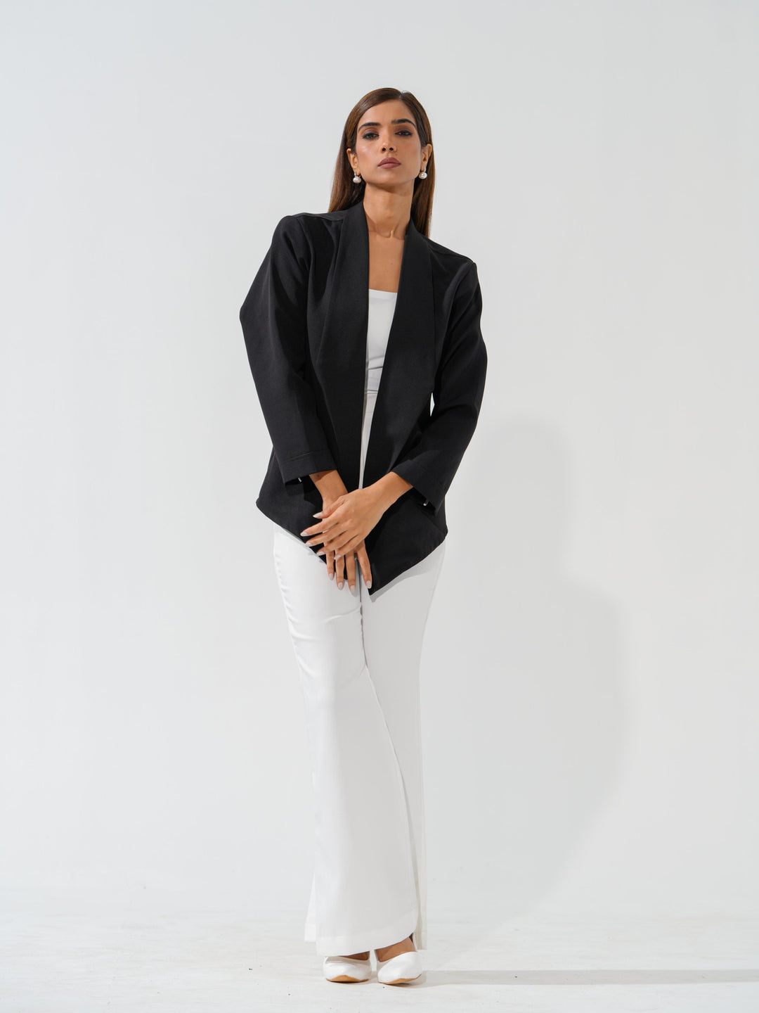 Alice - Short Black Blazer