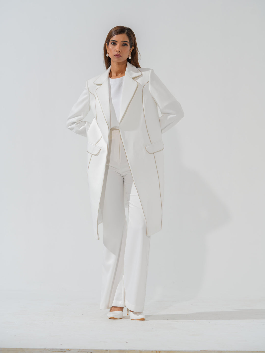 Frozen - Longline coat with a touch of Gold in Banana crape