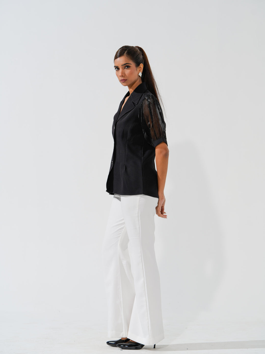 Isabell - Banana Crepe top with balloon sleeves