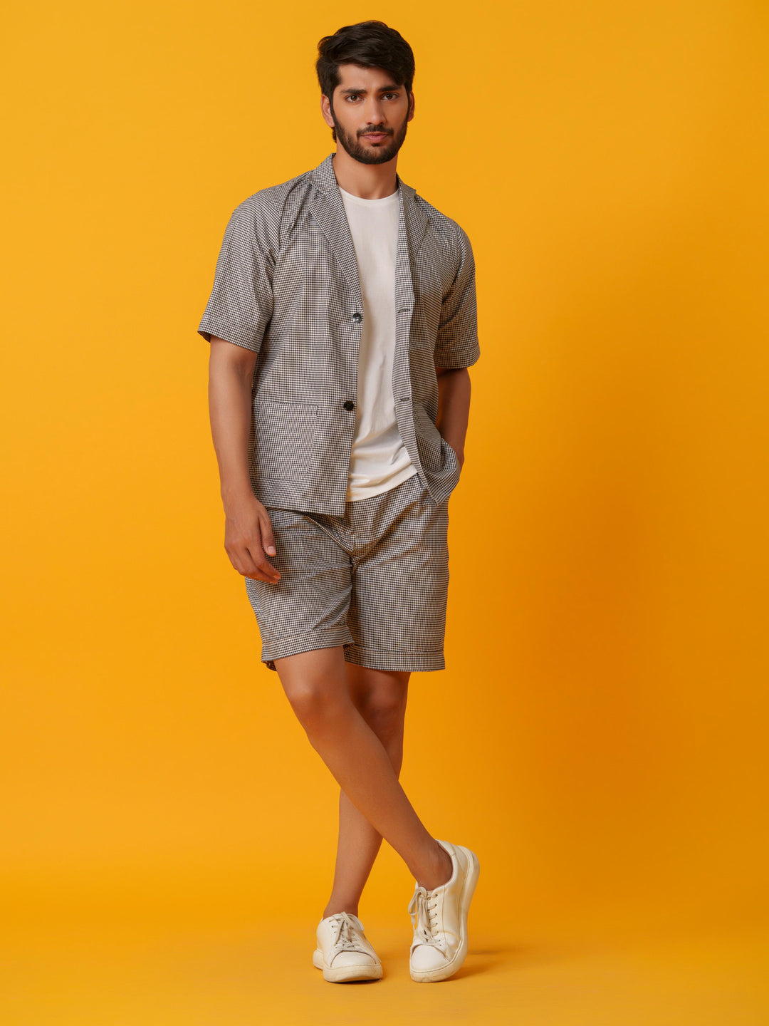 Jack - Two botton Shirt with Shorts in Checks