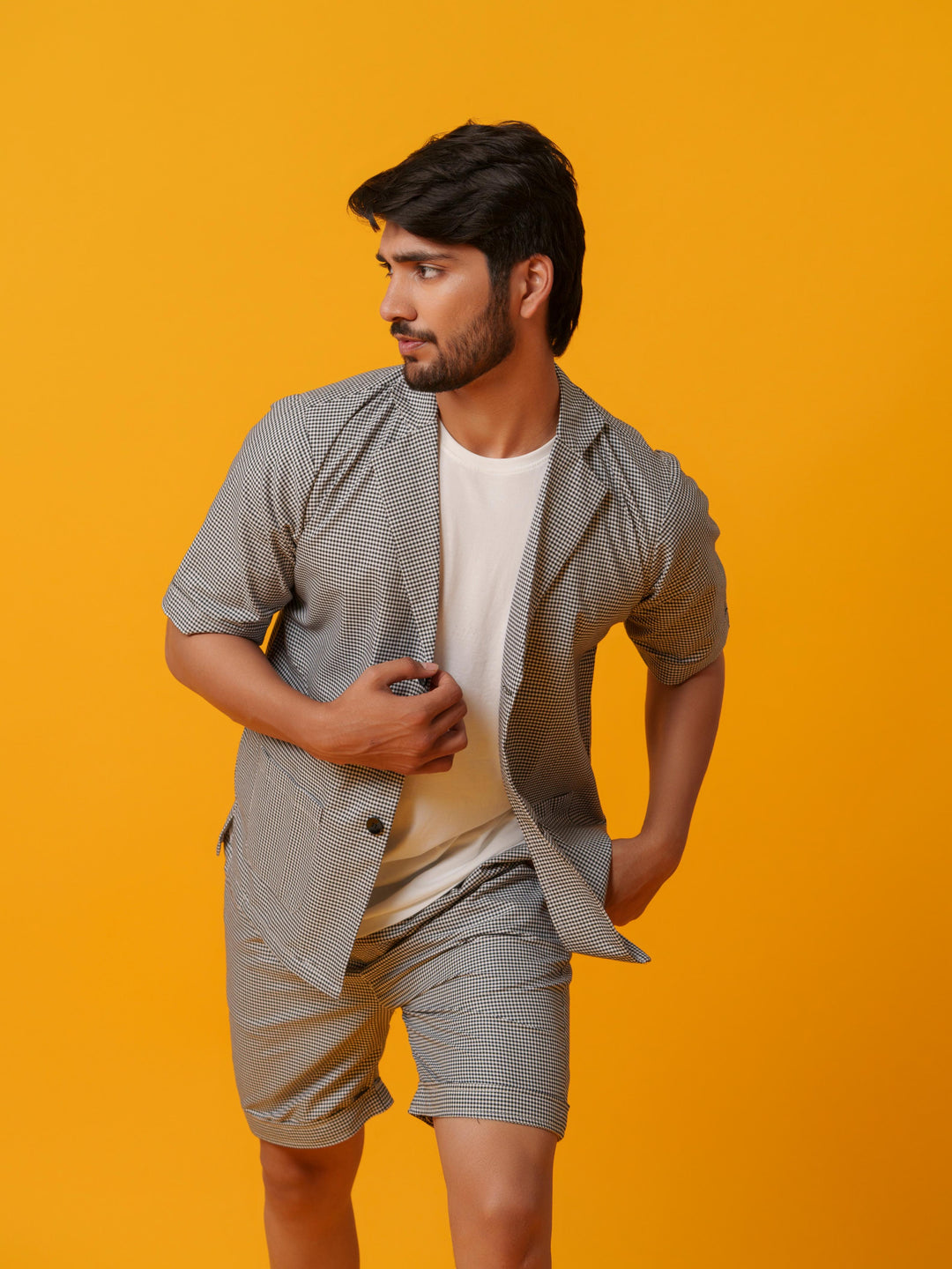Jack - Two botton Shirt with Shorts in Checks