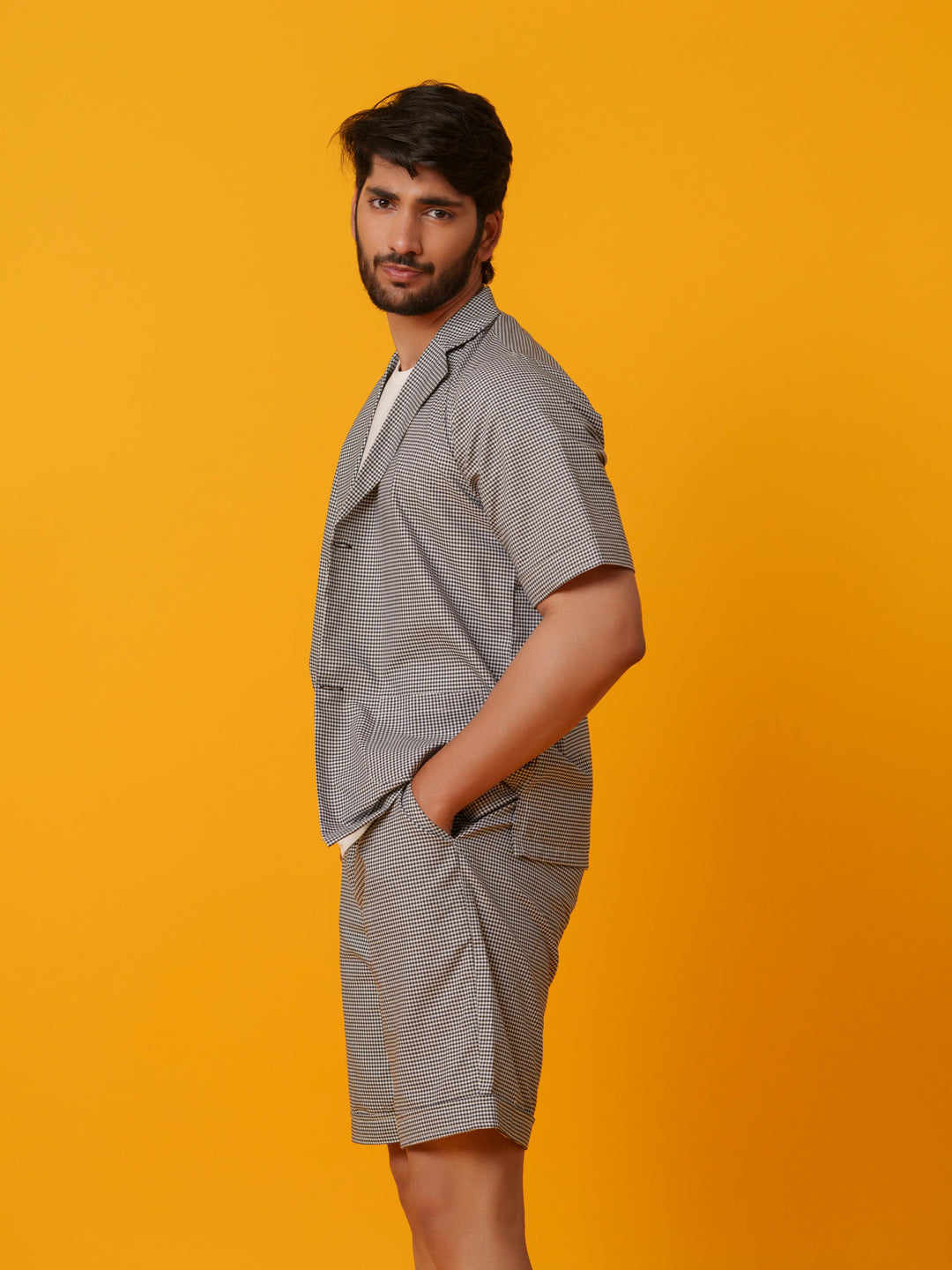 Jack - Two botton Shirt with Shorts in Checks