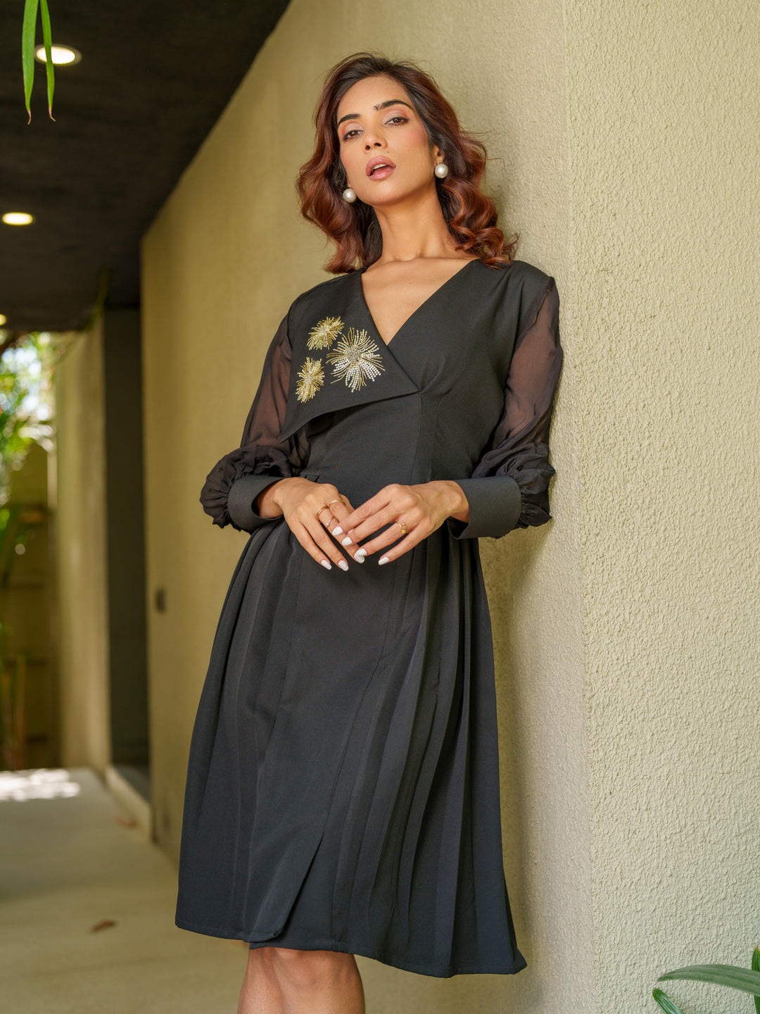 Snow - Knee Length Dress Collar Hand Embroided