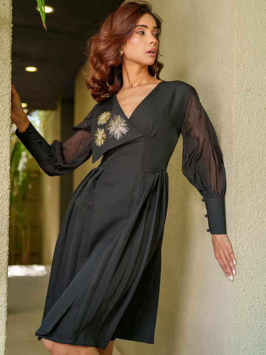 Snow - Knee Length Dress Collar Hand Embroided