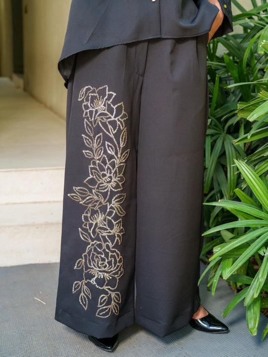 Divine - 2 Piece Co'ord Set With Hand Embroidry