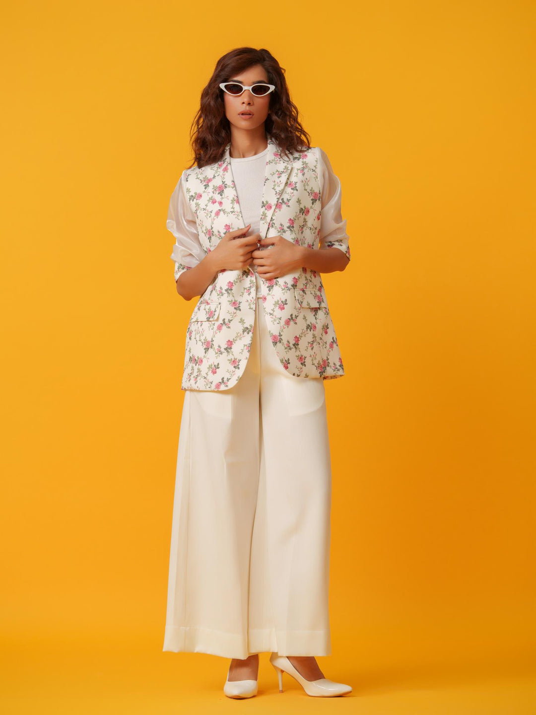 Angel Eye - Our sleek Blazer with standout sleeves