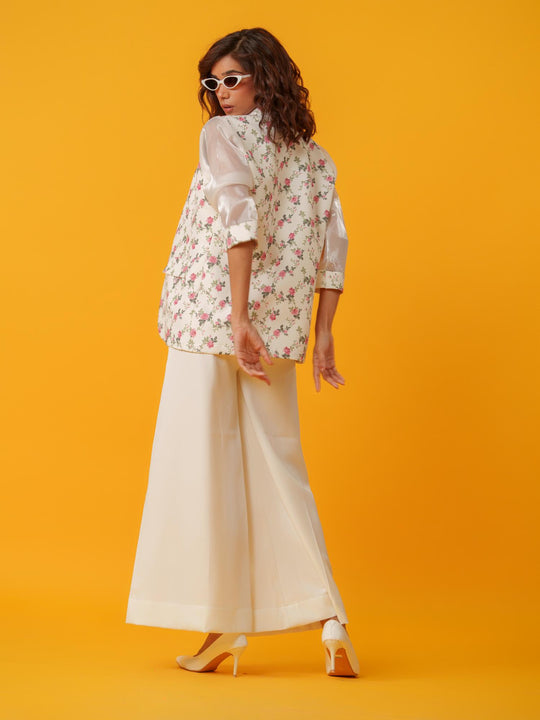 Angel Eye - Our sleek Blazer with standout sleeves