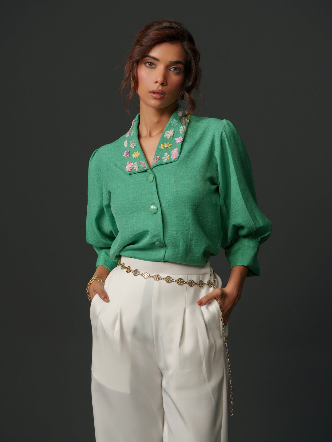 Emy - Linen shirt with collar work