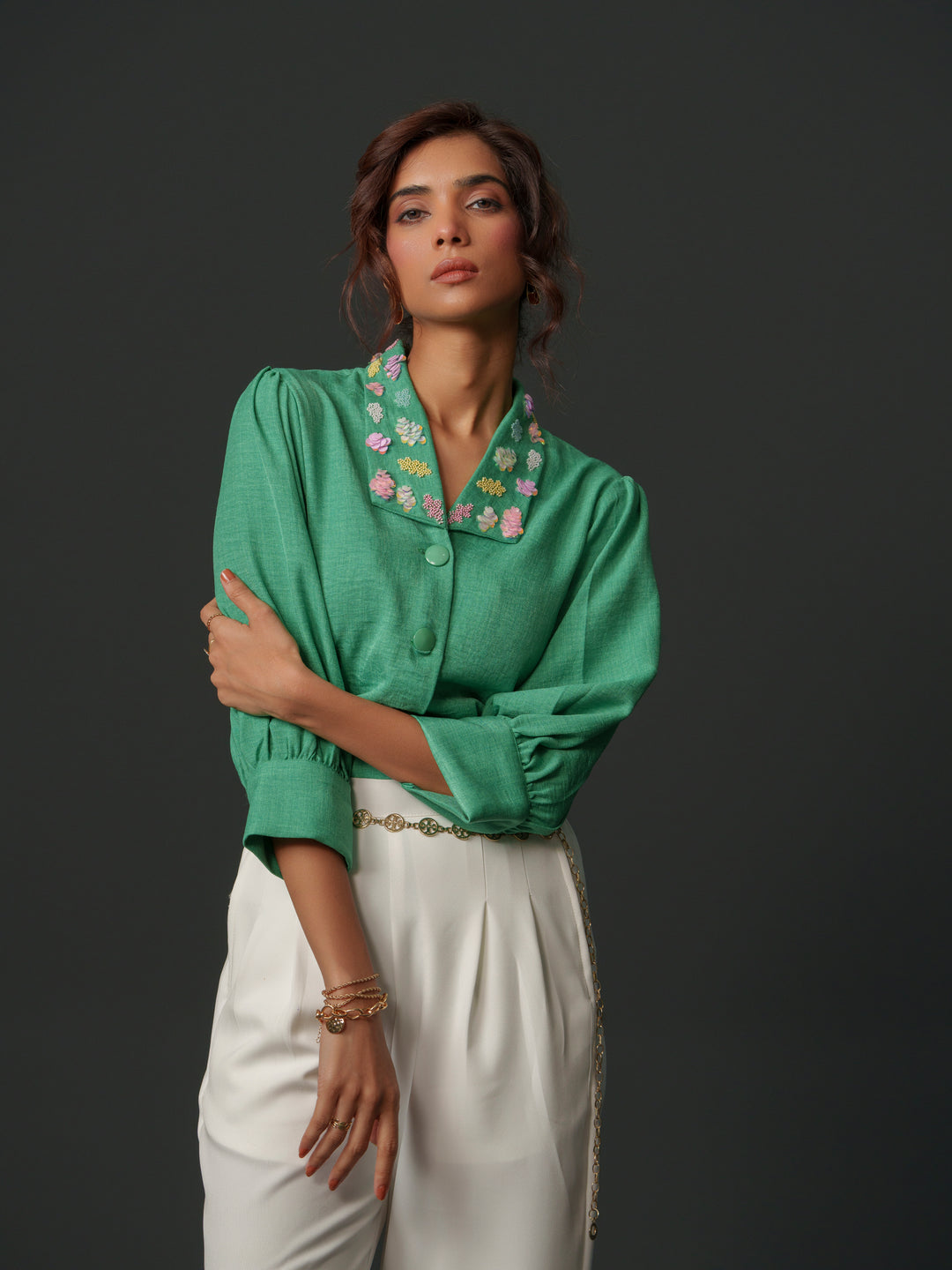 Emy - Linen shirt with collar work