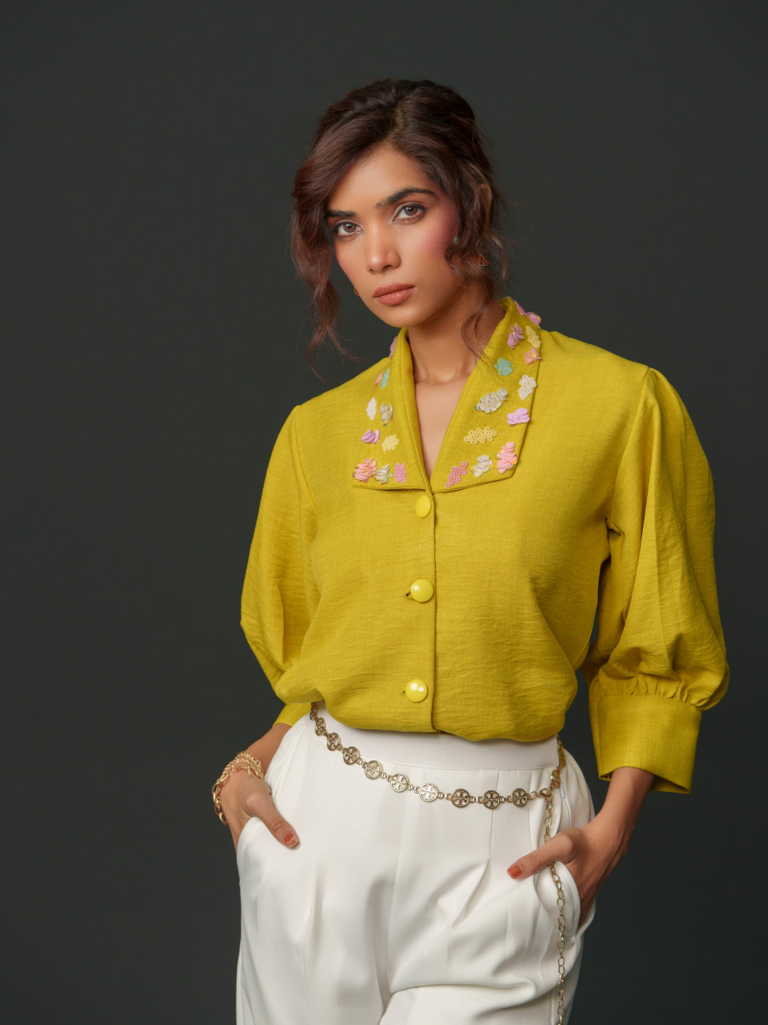 Emy - Linen shirt with collar work
