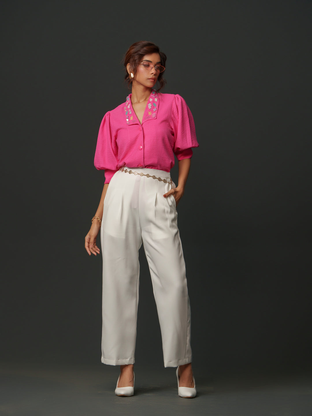 Emy - Linen shirt with collar work