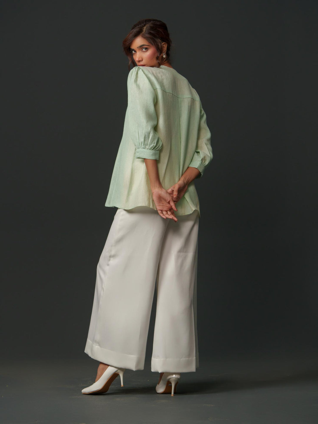 Macy - Linen Shirt With Geomectric Rose