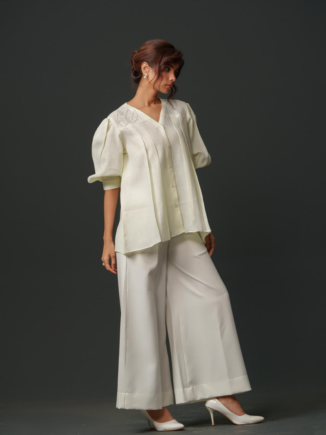 Macy - Linen Shirt With Geomectric Rose