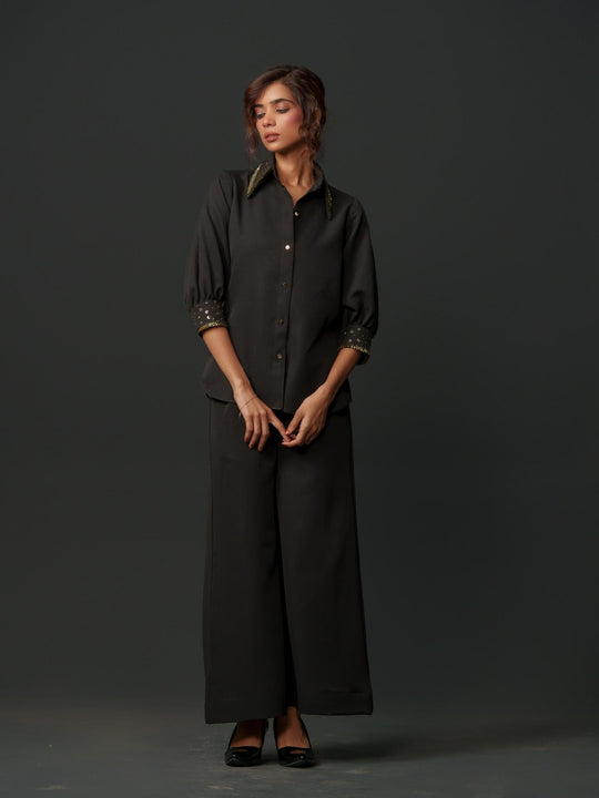 Song - Women Shirt with Creative Collar and Sleeves