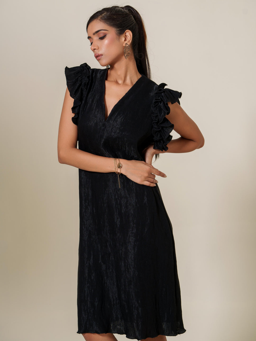 Scarlet- Knee Length Frilled Sleeveless Dress