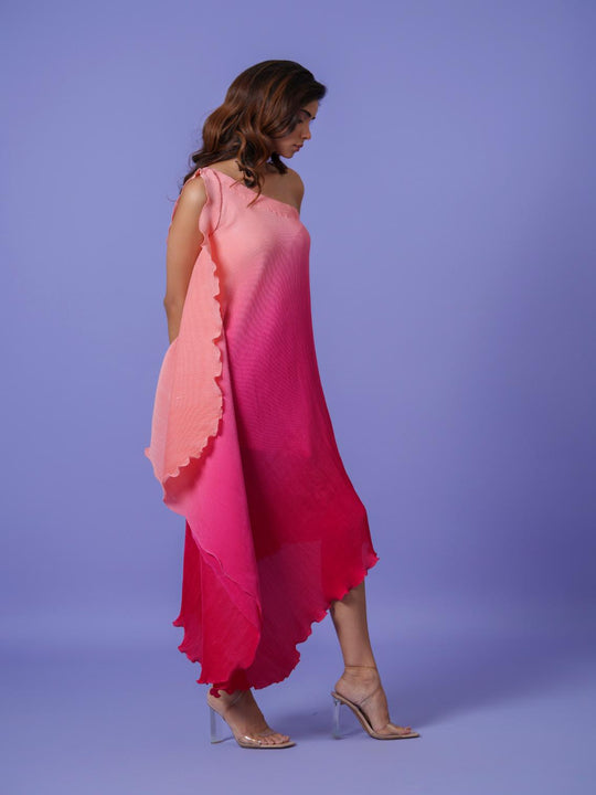 Veronica-Pleated sleeveless long length dress