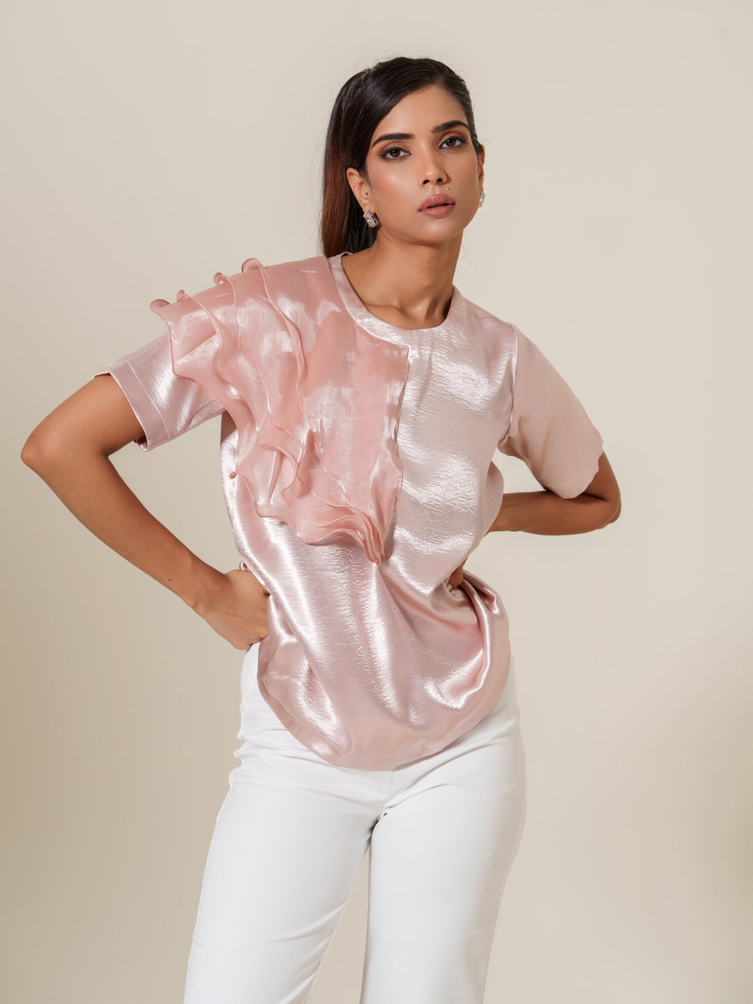 ruban club one sided ruffled top-a chic and elegant statement top featuring an asymmetric ruffle design, perfect for parties and special occasions.