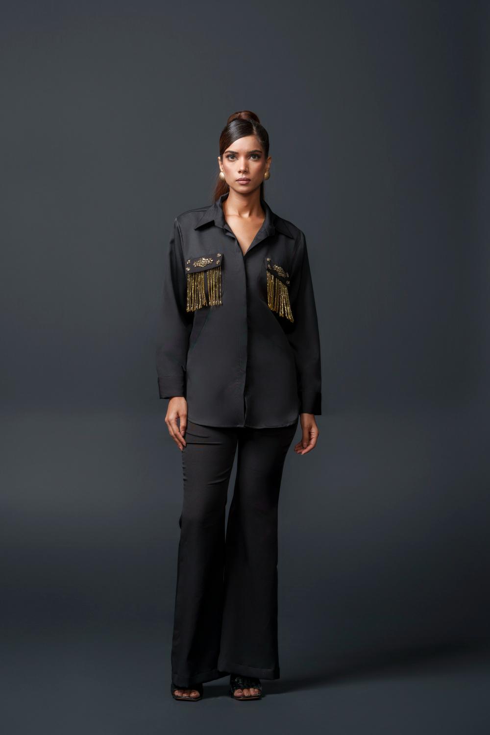 Sansa Club Shirt with tasseled motif on pockets