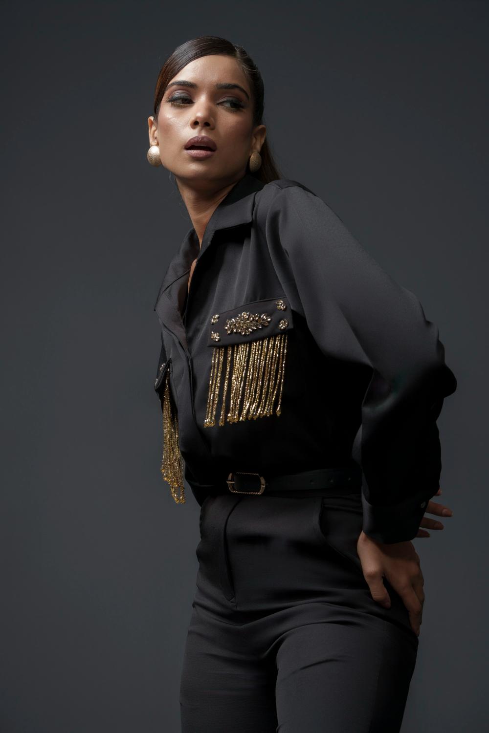 Sansa Club Shirt with tasseled motif on pockets