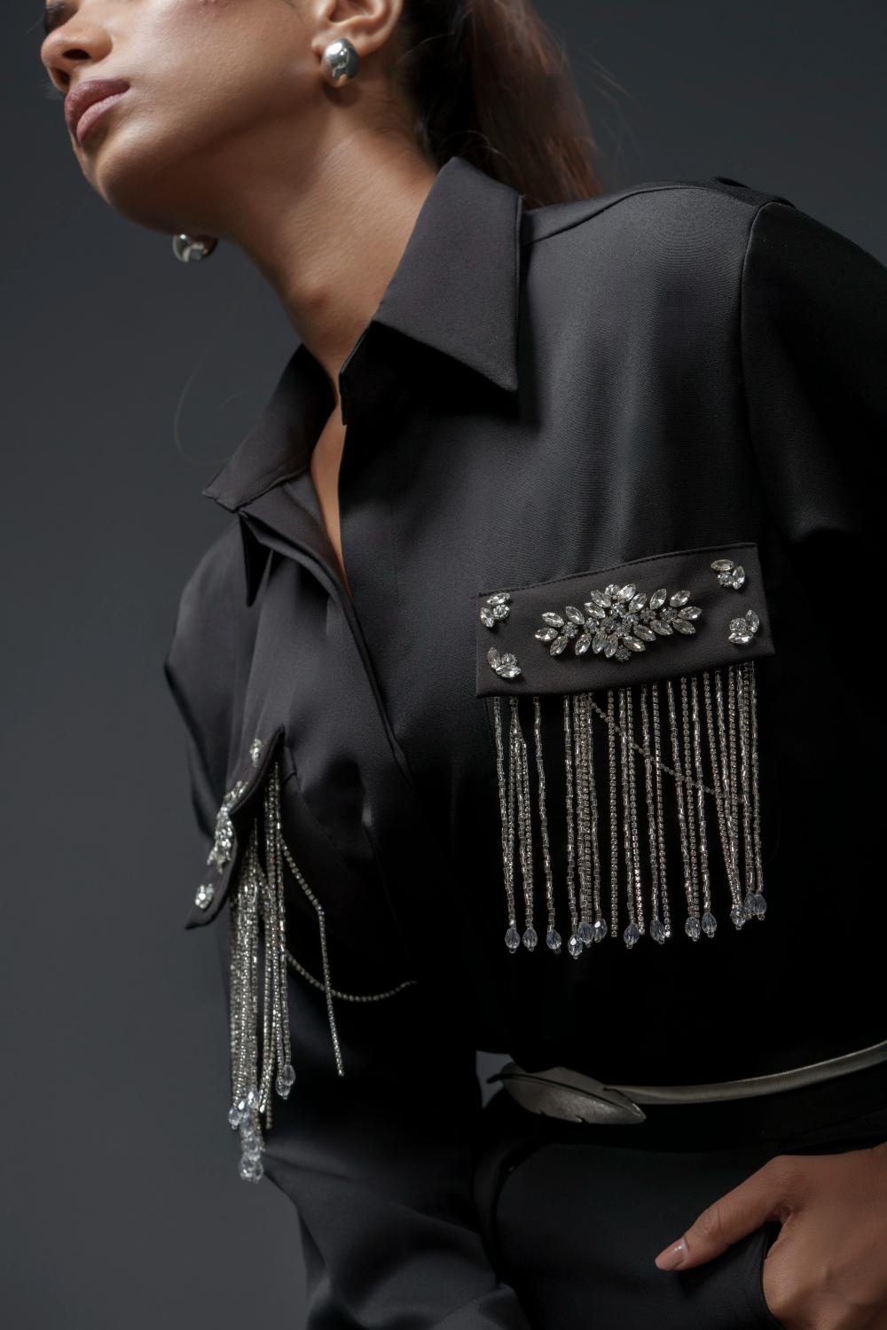 Sansa Club Shirt with tasseled motif on pockets