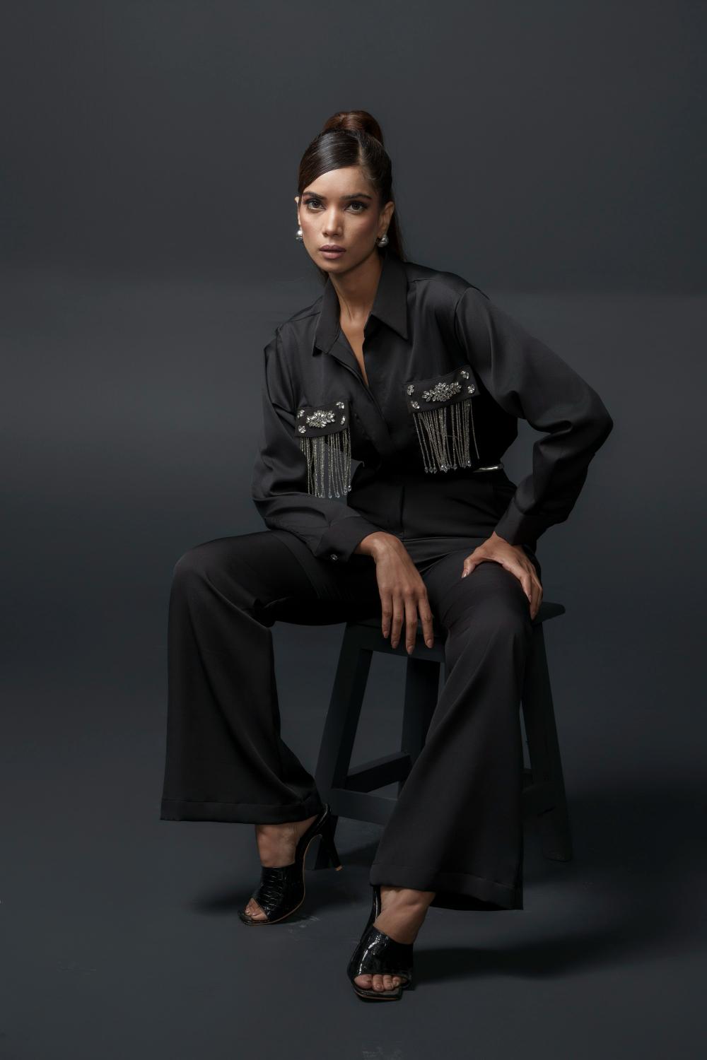 Sansa Club Shirt with tasseled motif on pockets