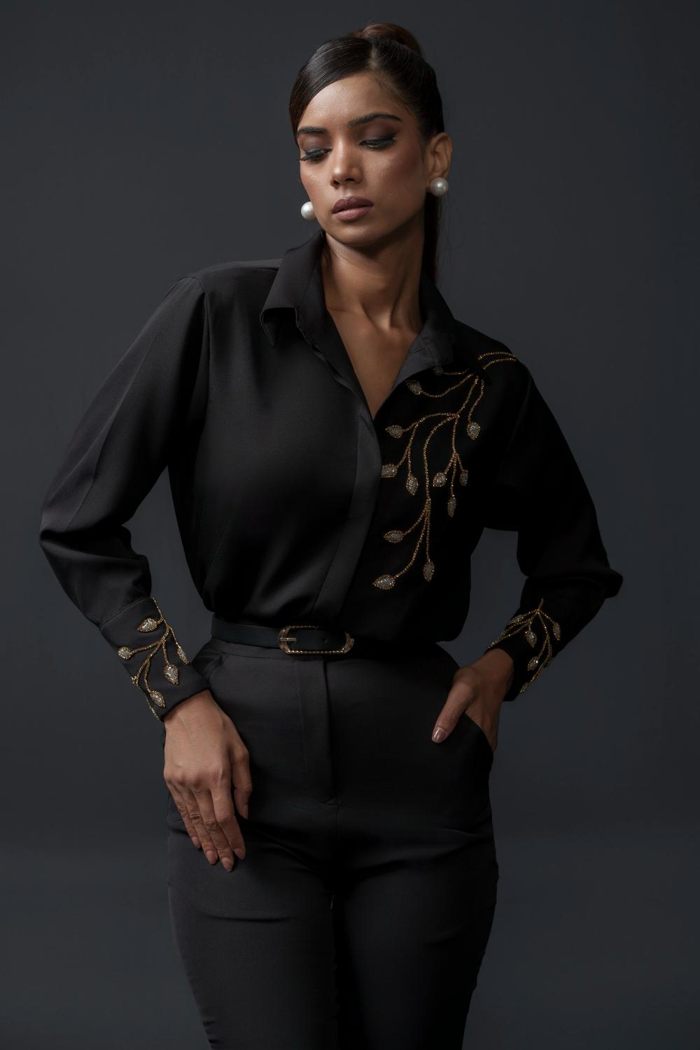 Kit Club Shirt with handwork on shoulders