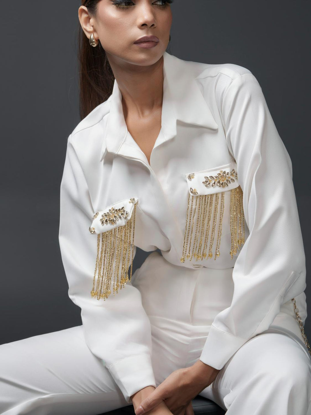 Sansa Club Shirt with tasseled motif on pockets