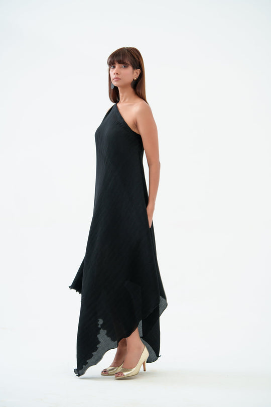 black pleated dress