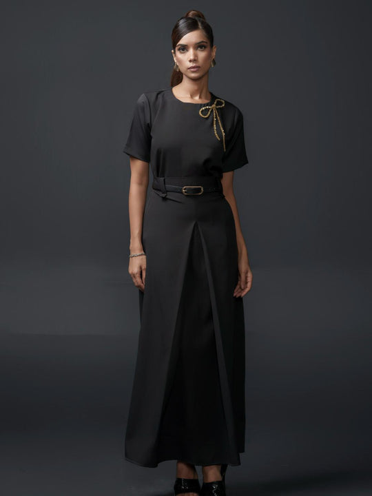 Brenda Club Shirt with bow motif handwork in Banana Lycra