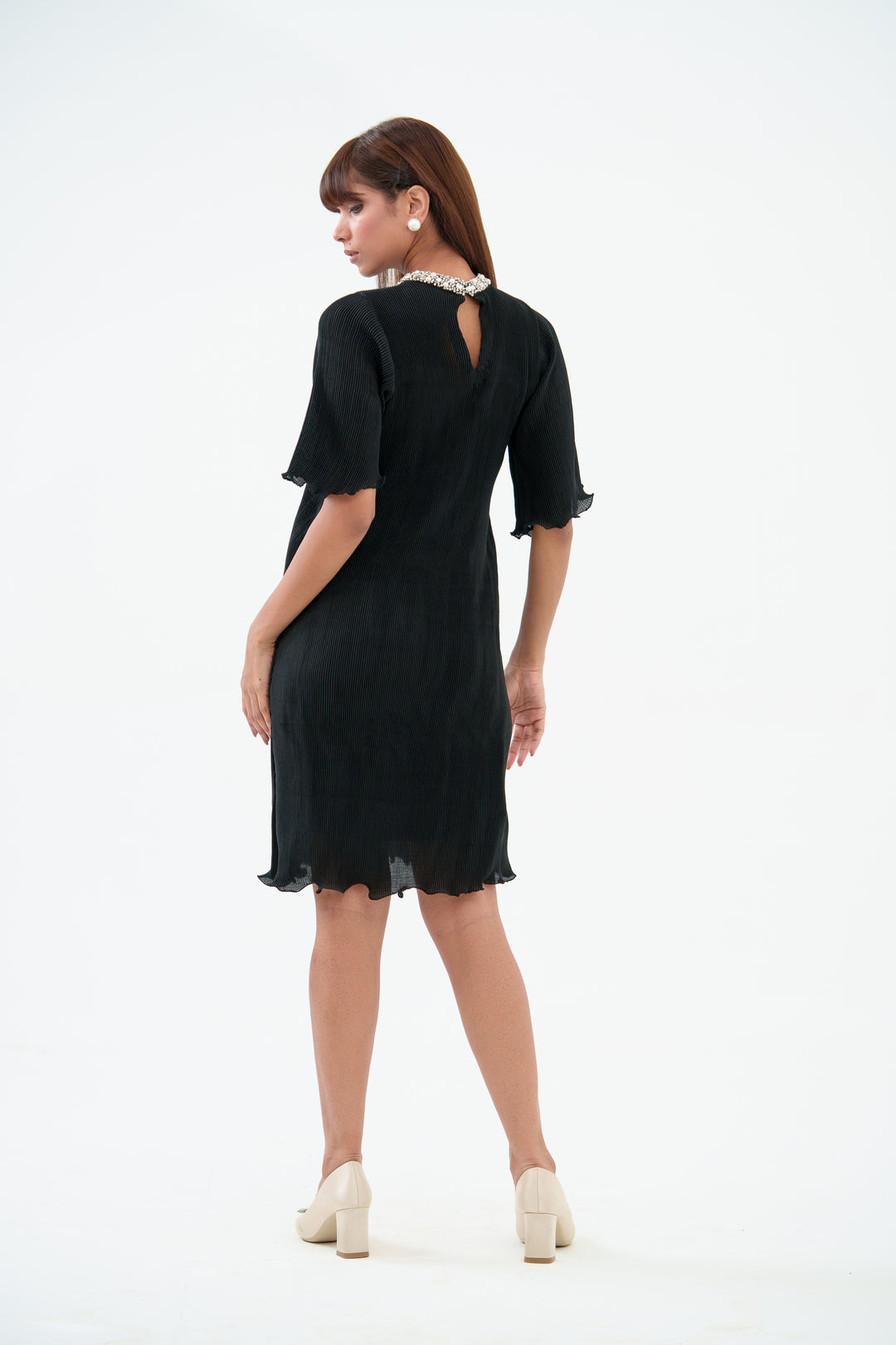 Twinkle -The Pleated Dress with Sleeves
